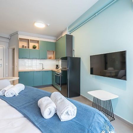 אתונה Stylish Urban Suites מראה חיצוני תמונה