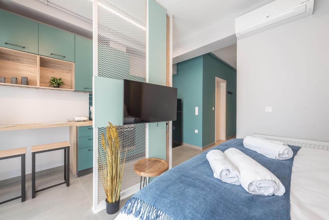 אתונה Stylish Urban Suites מראה חיצוני תמונה