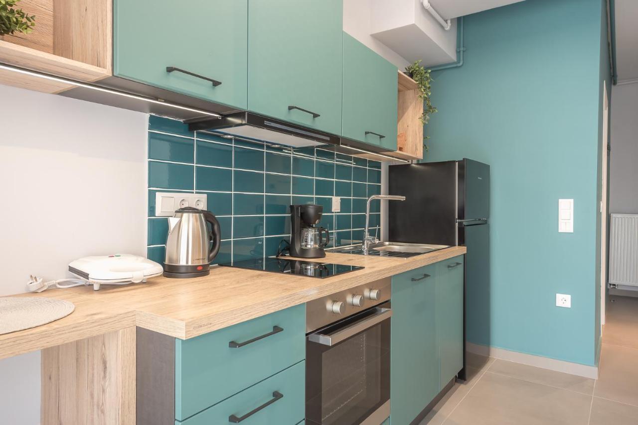 אתונה Stylish Urban Suites מראה חיצוני תמונה